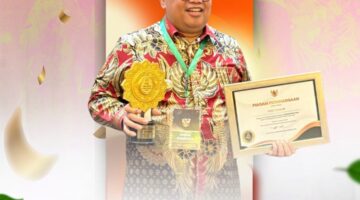 Bupati Takalar Daeng Manye Meraih Penghargaan Universal Health Coverage Award 2026 Di Jakarta