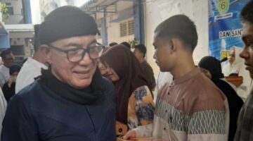 IKAL SMA Negeri 6 Sembelih 5 Sapi dan 4 Kambing, Daging Qurban Didistribusikan ke Para Guru, Alumni dan Masyarkat
