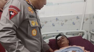Kapolda Riau Jenguk Korban Pengeroyokan, Tegaskan Kasus Diusut Tuntas Tanpa Pandang Bulu