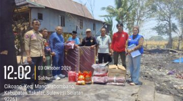 Dinsos Takalar Serahkan Bantuan Untuk Korban Kebakaran di Desa Cikoang
